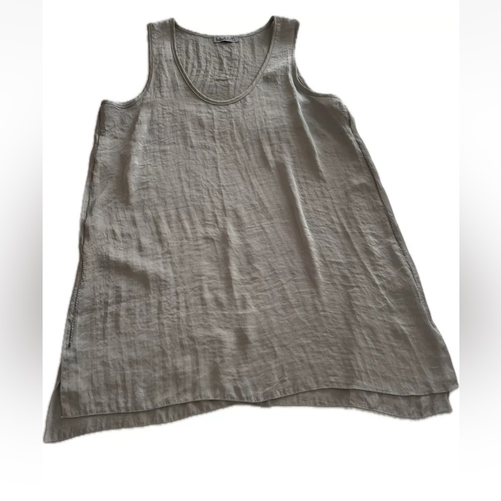 Tutu & Lilli Sleeveless Grey Satin Oversized Top - SIZE Medium